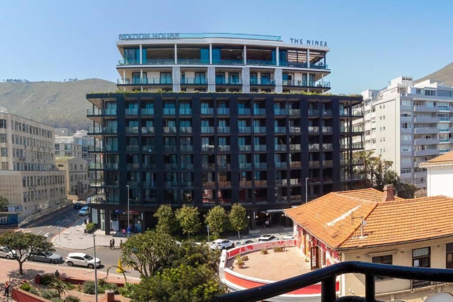 0 Bedroom Property for Sale in Sea Point Western Cape